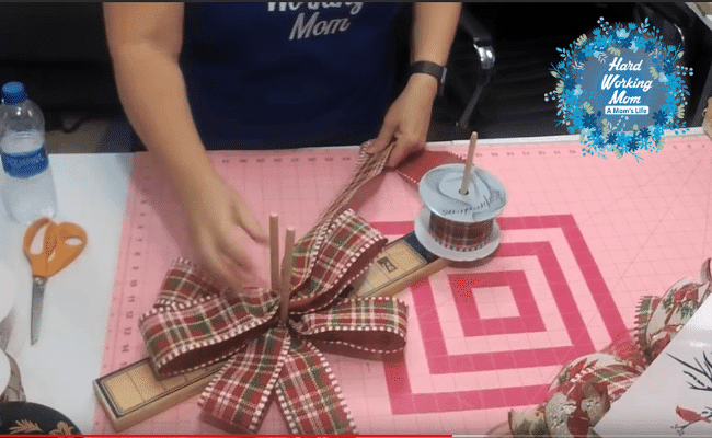 How to Make a Bow Topper Step 1